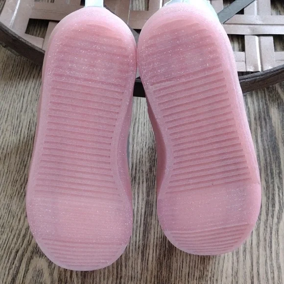 Lands' End Silver and Pink Girls Ankle Boots, Size US 1 M. - Picture 4 of 7